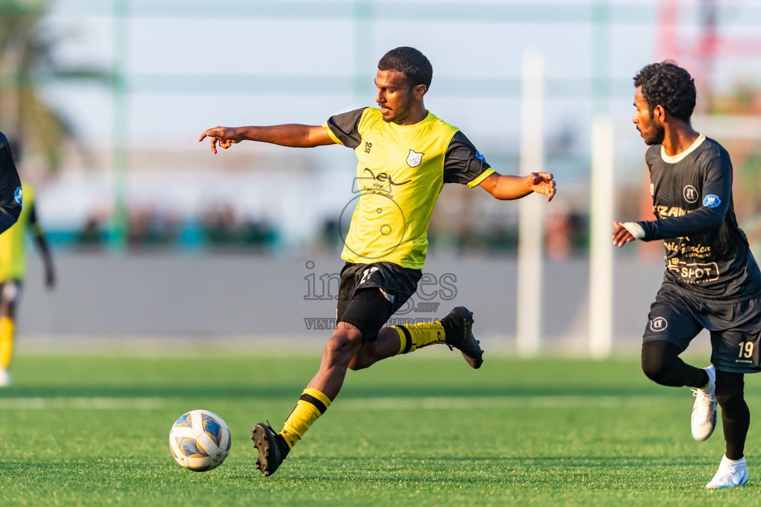 Kanmathi Juniors vs JT Sports from Manadhoo Council Cup 2024 in N Manadhoo Maldives on Wednesday, 21st February 2023. Photos: Nausham Waheed / images.mv