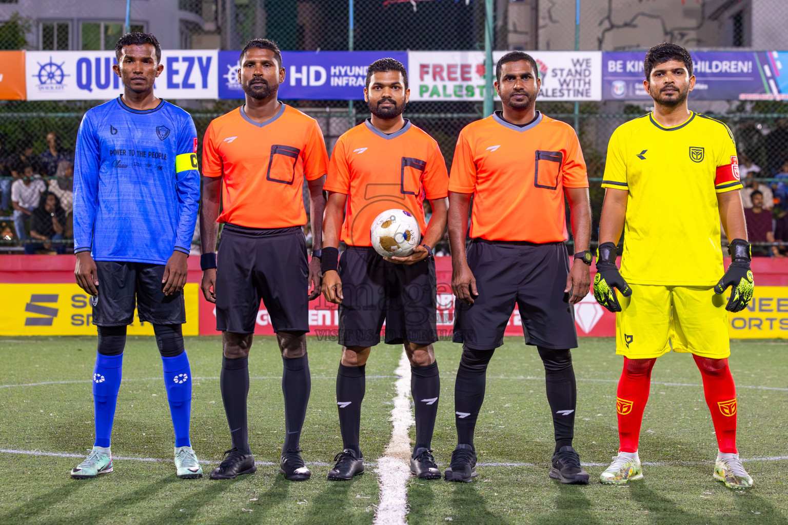 B Kendhoo vs B Thulhaadhoo in Day 21 of Golden Futsal Challenge 2024 was held on Sunday , 4th February 2024 in Hulhumale', Maldives
Photos: Ismail Thoriq / images.mv