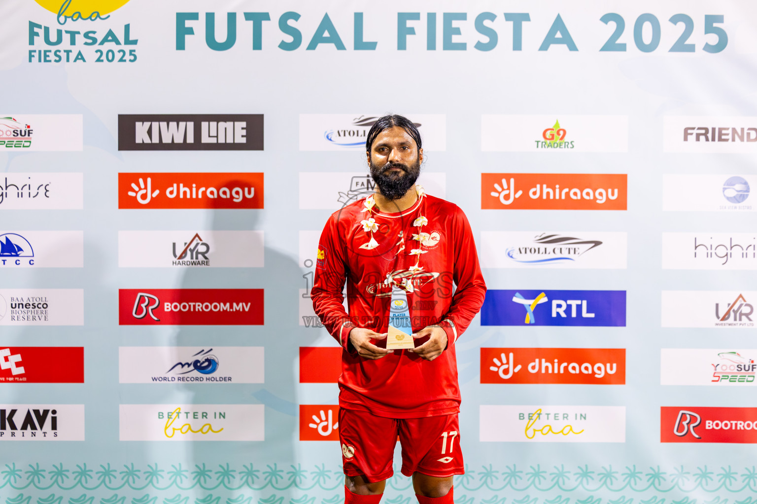 Kamadhoo vs Goidhoo in Day 3 of Better in Baa Futsal Fiesta 2025 Men's division held in B. Eydhafushi, Maldives on Friday, 7th November 2025. Photos: Nausham Waheed / images.mv