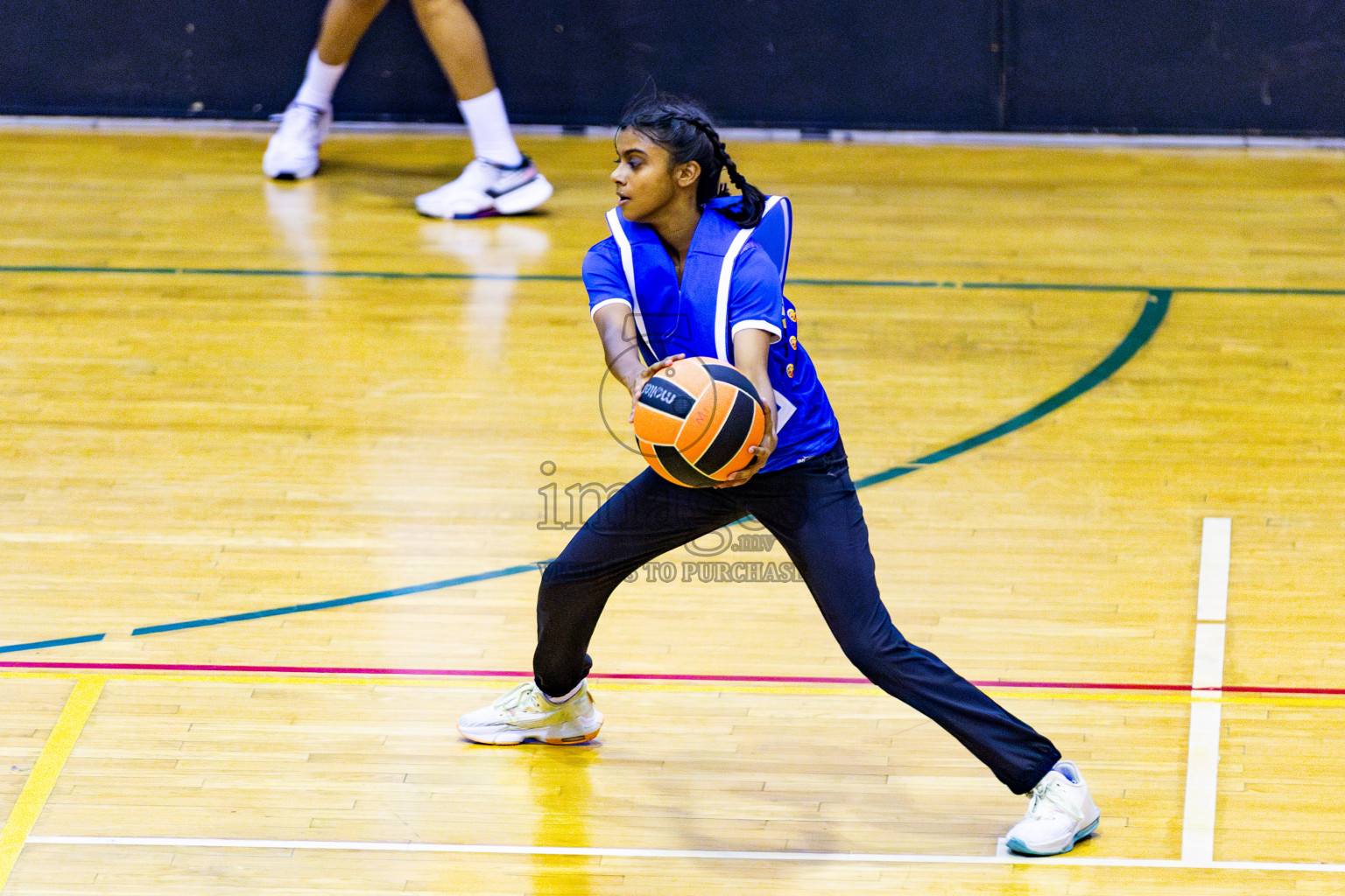 Kulhudhuffushi Youth & Recreation Club vs Club Green StreetDay 2 of 21st National Netball Tournament was held in Social Canter at Male', Maldives on Friday, 18th May 2024. Photos: Nausham Waheed / images.mv