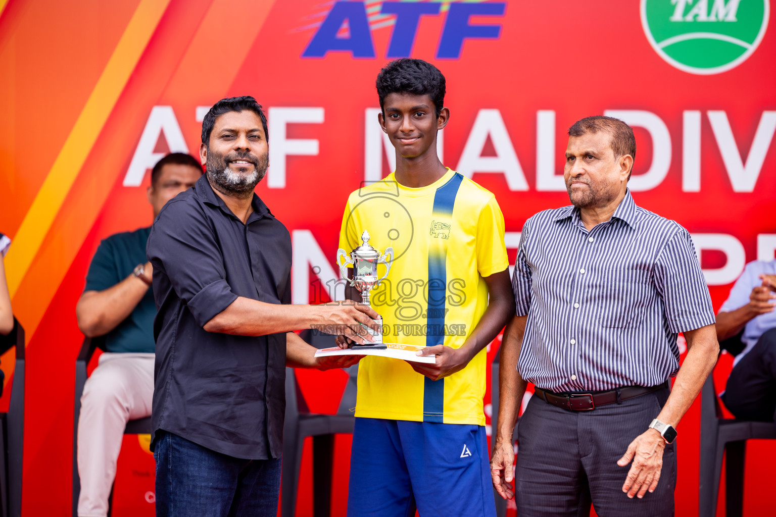 Finals of ATF Maldives Junior Open Tennis was held in Male' Tennis Court, Male', Maldives on Saturday, 21st December 2024. Photos: Nausham Waheed/ images.mv