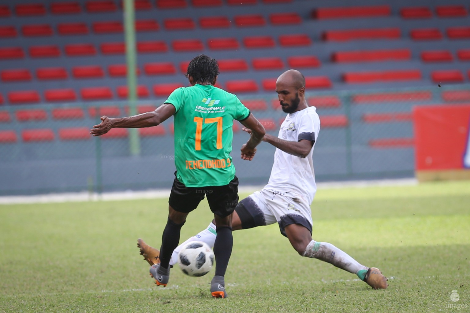 Dhiraagu Dhivehi Premier League 2018 (Club Green Streets vs Fehendhoo)