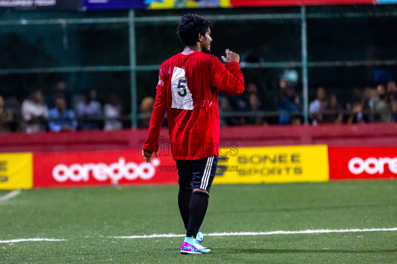 M. Raiymandhoo vs M. Veyvah in Day 19 of Golden Futsal Challenge 2024 was held on Friday, 2nd February 2024 in Hulhumale', Maldives Photos: Hassan Simah / images.mv