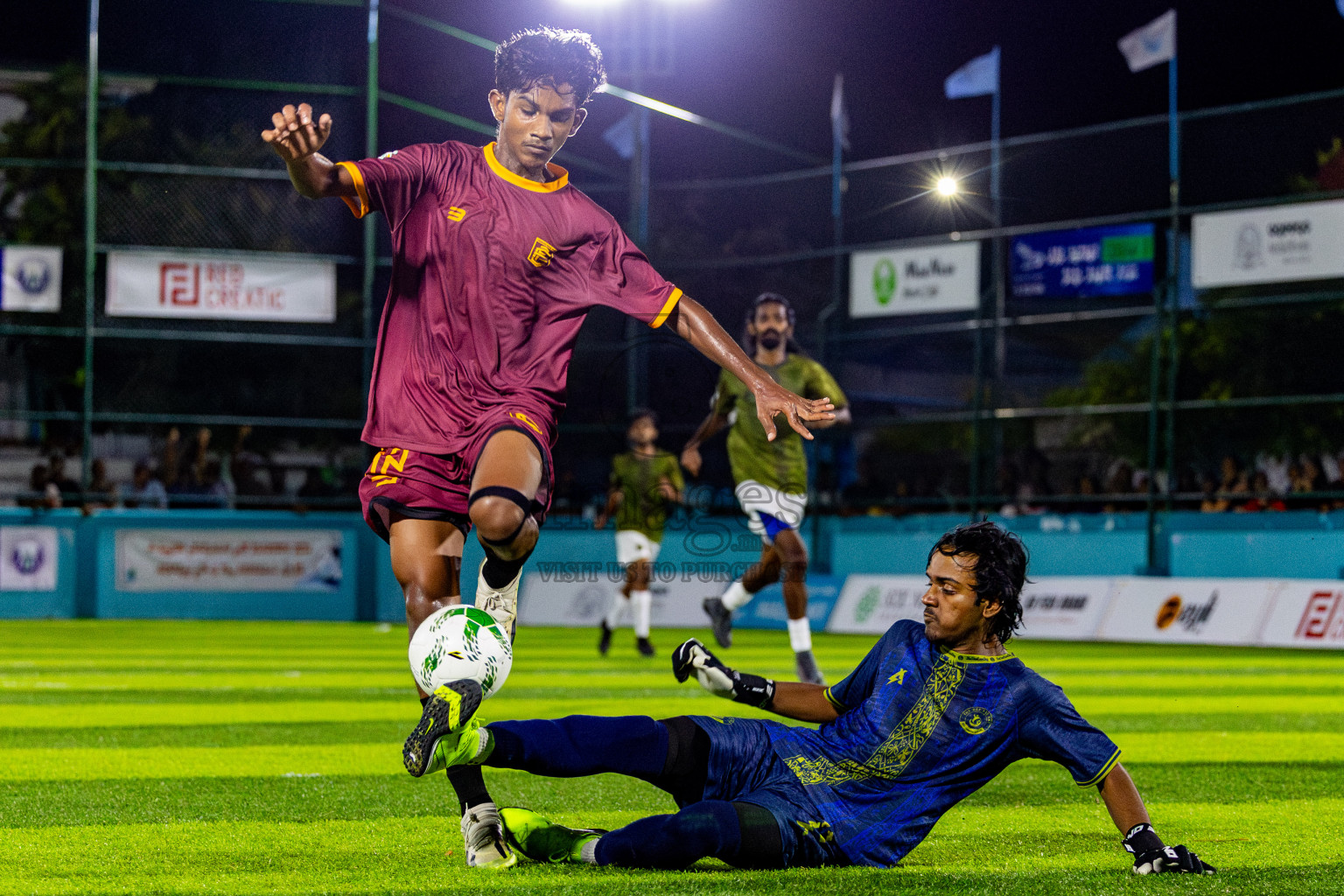 Comienzo fc vs The dee ess kay in Day 1 of Laamehi Dhiggaru Ekuveri Futsal Challenge 2025 was held on Thursday, 24th July 2025, at Dhiggaru Futsal Ground, Dhiggaru, Maldives Photos: Nausham Waheed / images.mv