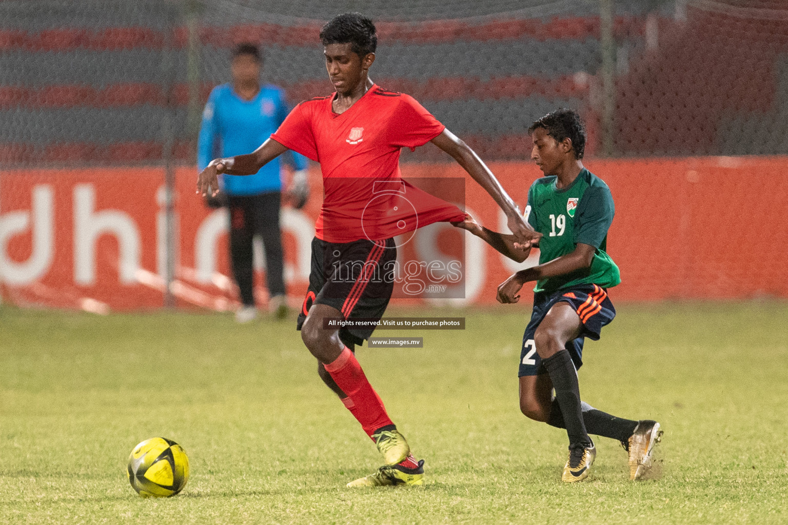 Majeedhiyya School vs Imaaduddin School in Mamen Inter-School Football Tournament 2019 (U15) on 13th March 2019, in Male' Maldives (Images.mv Photo: Hassan Simah)
