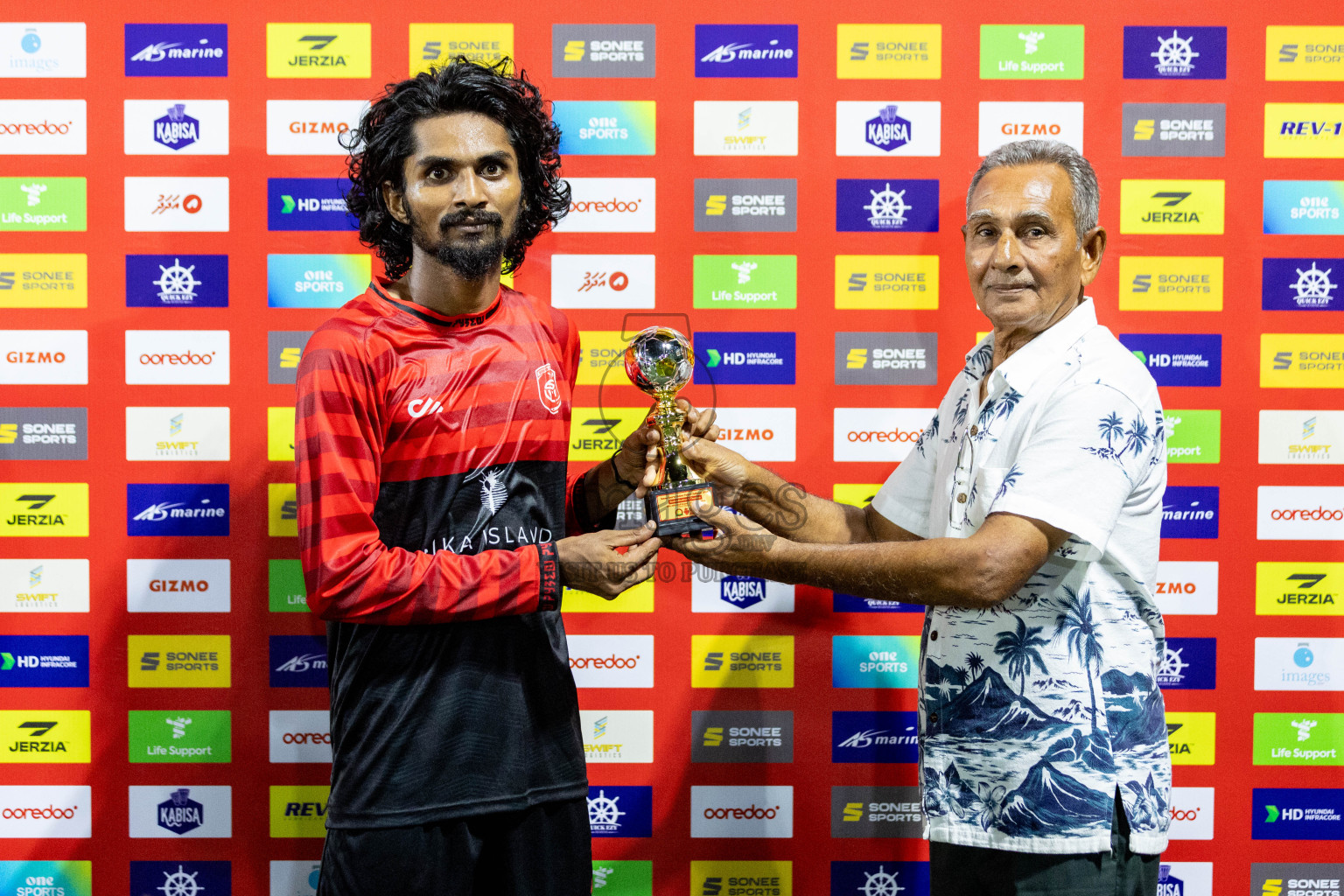 AA. Bodufolhudhoo  VS  AA. Thoddoo in Day 11 of Golden Futsal Challenge 2024 was held on Thursday, 25th January 2024, in Hulhumale', Maldives
Photos: Nausham Waheed / images.mv