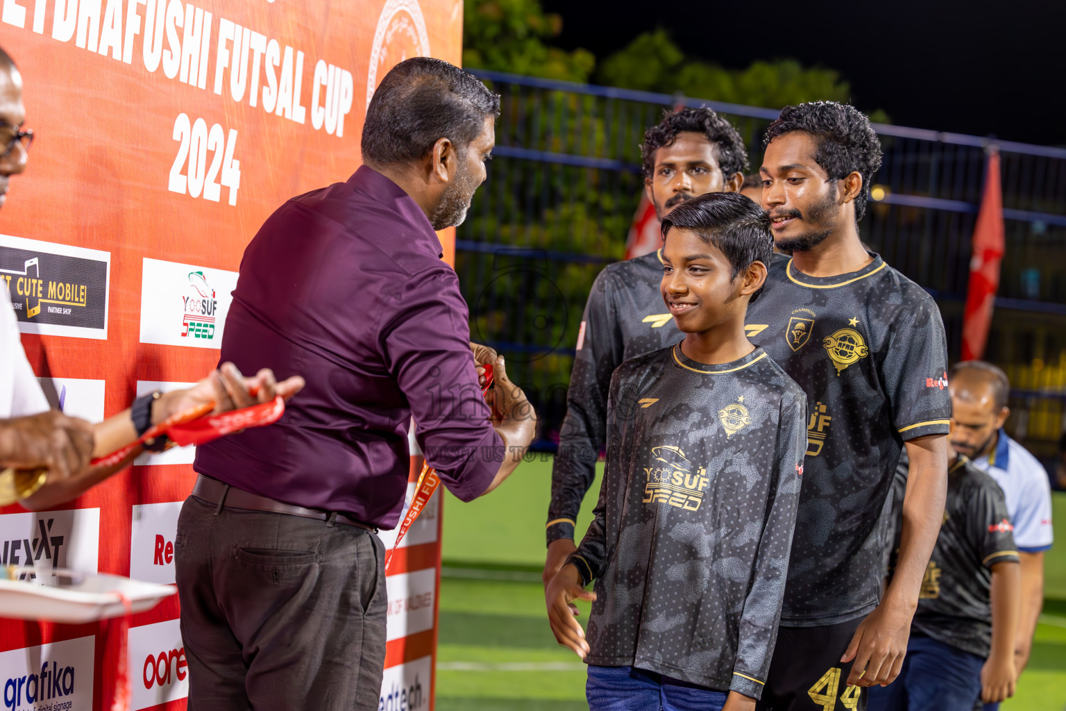 CC Sports Club vs Afro SC in the final of Eydhafushi Futsal Cup 2024 was held on Wednesday , 17th April 2024, in B Eydhafushi, Maldives
Photos: Ismail Thoriq / images.mv