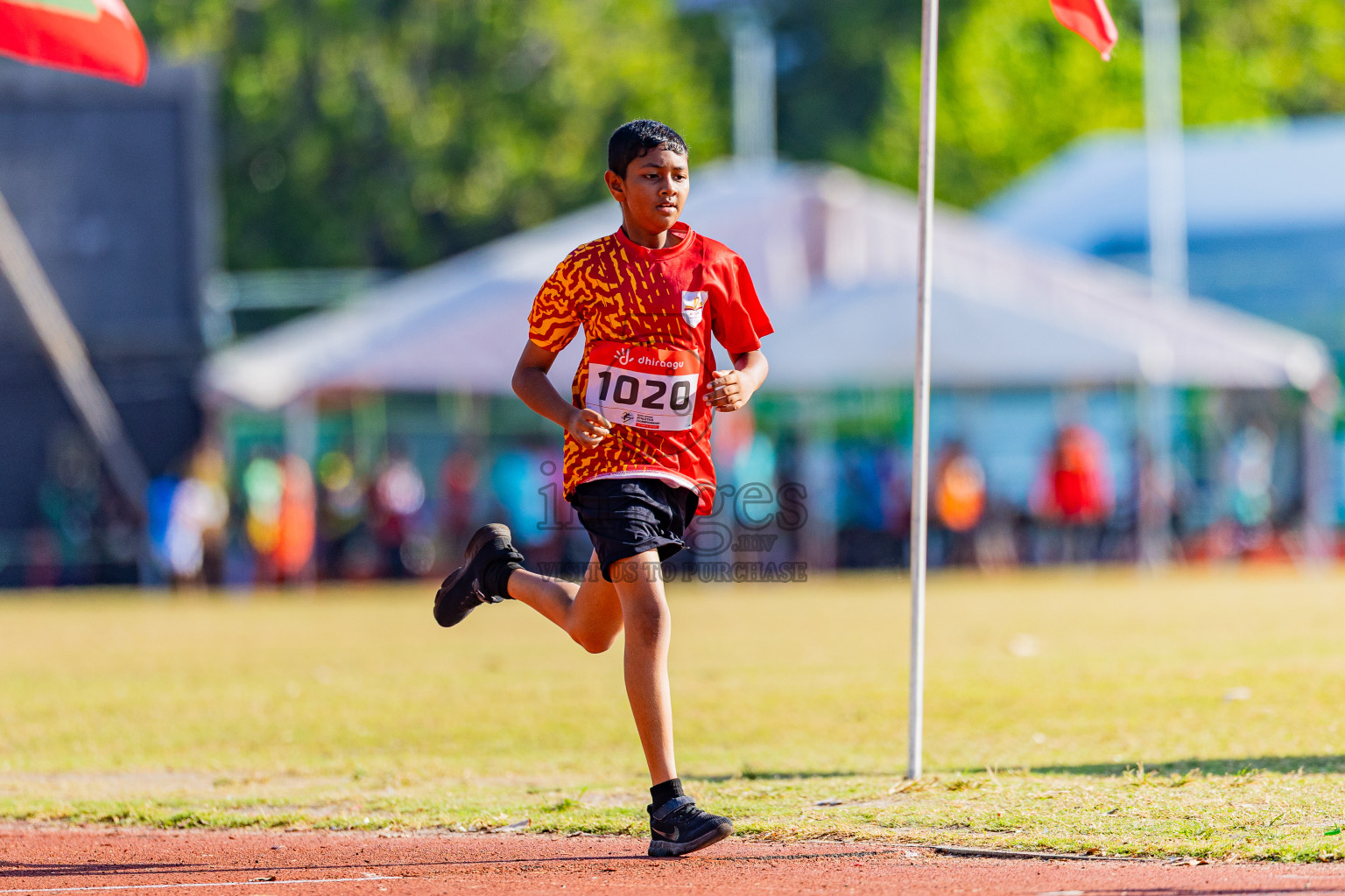 Day 1 of Inter-school Athletics Championship 2025 held in Ekuveni Synthetic Track, Male', Maldives on Monday, 06th October 2025. Photos by: Areef Adam  / Images.mv