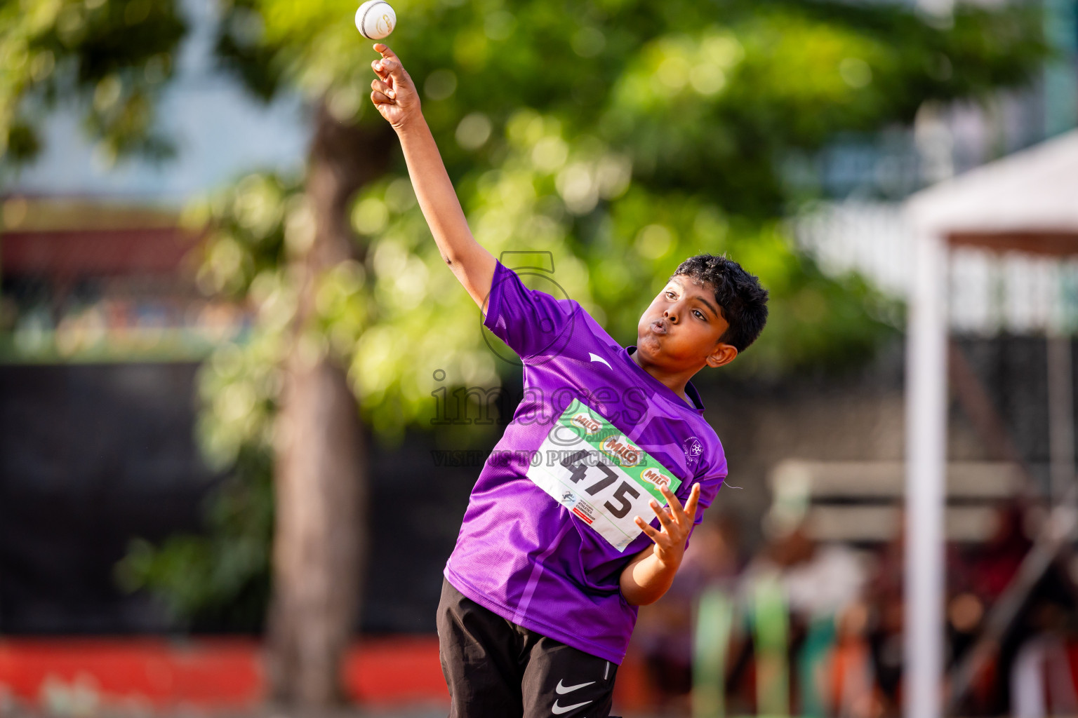 Day 3 of Inter-school Athletics Championship 2025 held in Ekuveni Synthetic Track, Male', Maldives on Wednesday, 08th October 2025. Photos by: Nausham Waheed / Images.mv