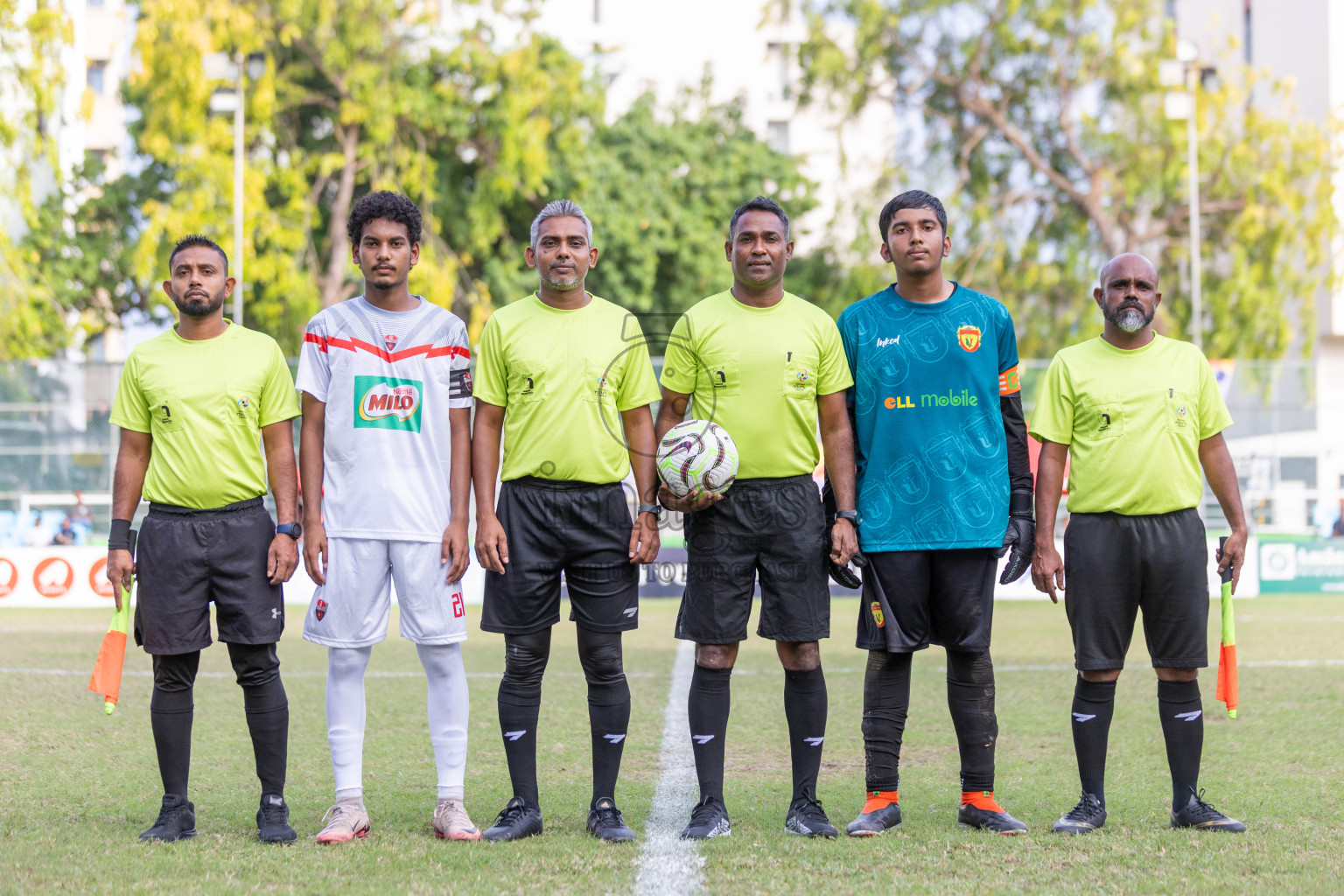 United Victory vs TC Sports Club in Day 7 of Dhivehi Youth League 2024 held at Henveiru Stadium on Sunday, 1st December 2024. Photos: Shuu Abdul Sattar, / Images.mv