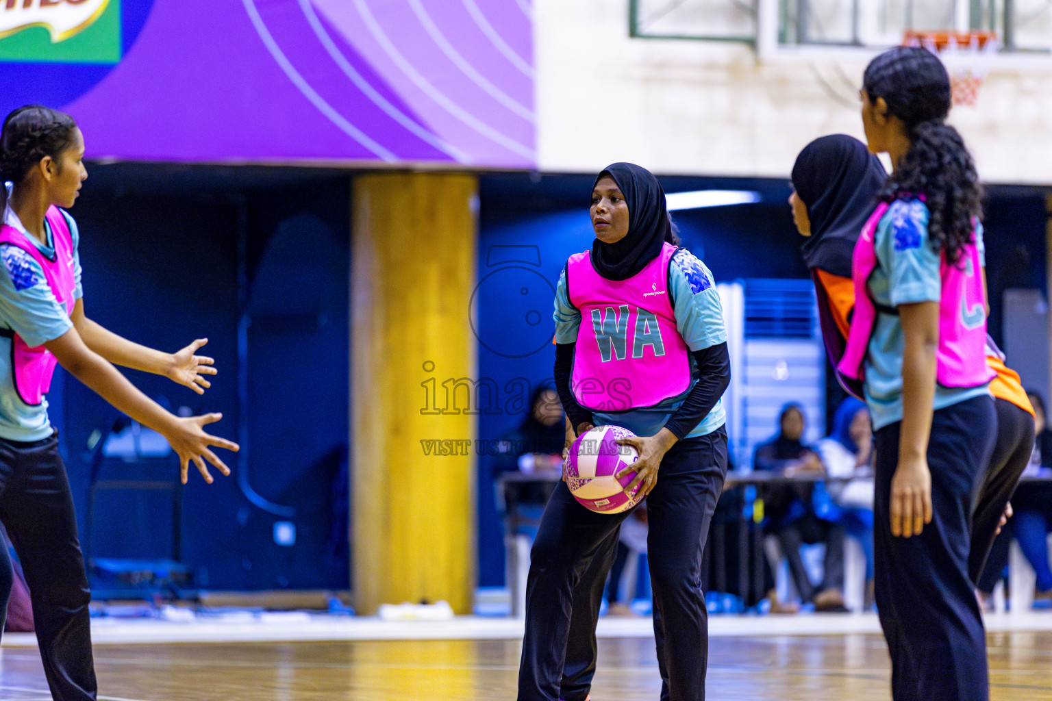 Invicto Sports Club vs MV Netters in Division 2 of National Netball Tournament 2025 held in Ekuveni Netball Court at Male', Maldives on Saturday, 24th May 2025. Photos: Hassan Simah / images.mv