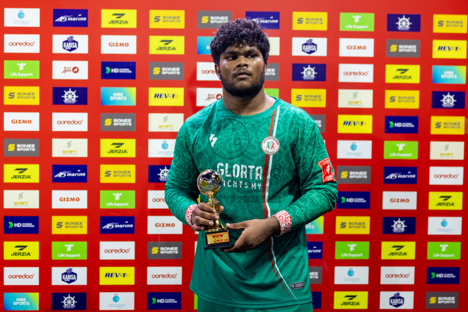 L. Isdhoo VS L. Gan on Day 33 of Golden Futsal Challenge 2024, held on Sunday, 18th February 2024, in Hulhumale', Maldives Photos: Hassan Simah / images.mv