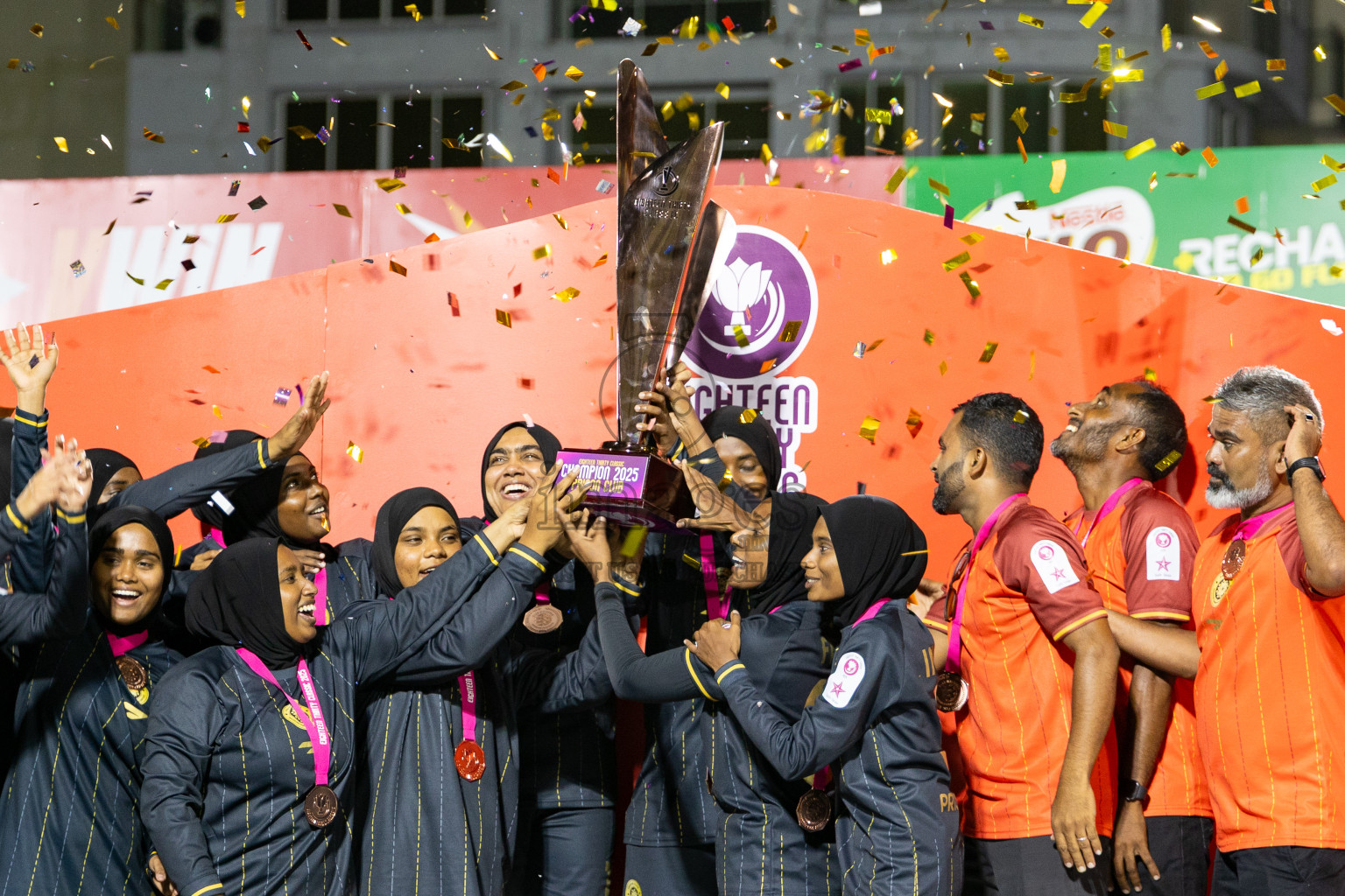 Prison Club vs Team MACL in Eighteen Thirty Classic of Club Maldives 2025 was held in Rehendhi Futsal Ground, Hulhumale', Maldives on Tuesday, 16th September 2025. Photos: Mohamed Mahfooz Moosa / images.mv