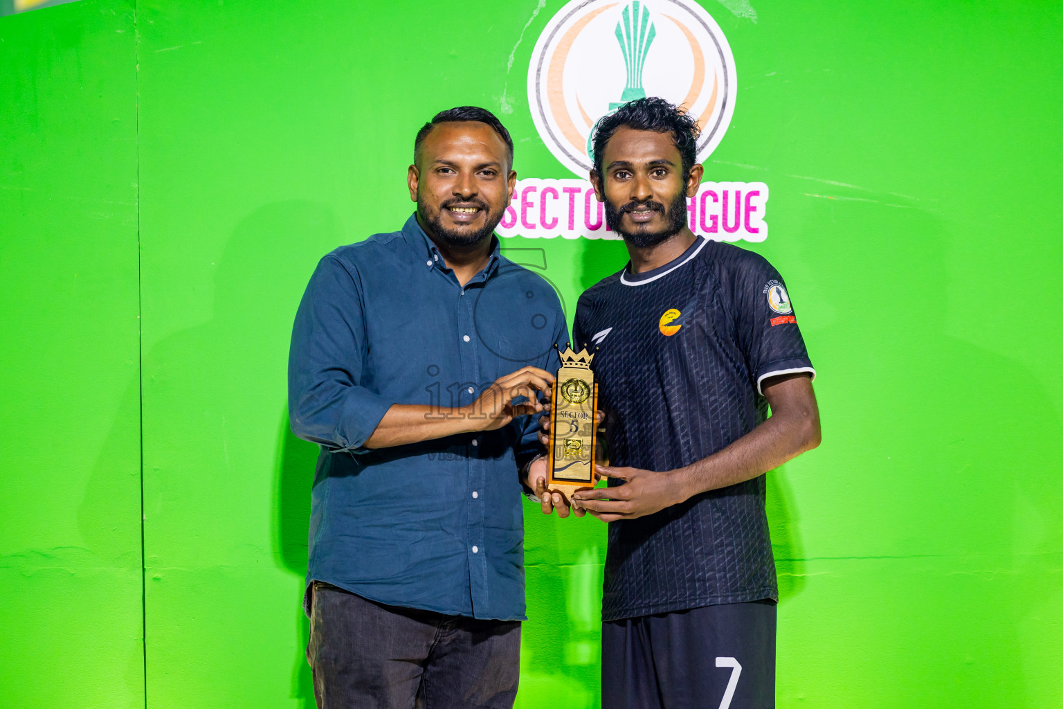 Arena vs Hawks in the Final of Milo Sector League 2025 was held in Rehendhi Futsal Ground, Hulhumale', Maldives on Tuesday, 18th November 2025. Photos: Nausham Waheed  / images.mv