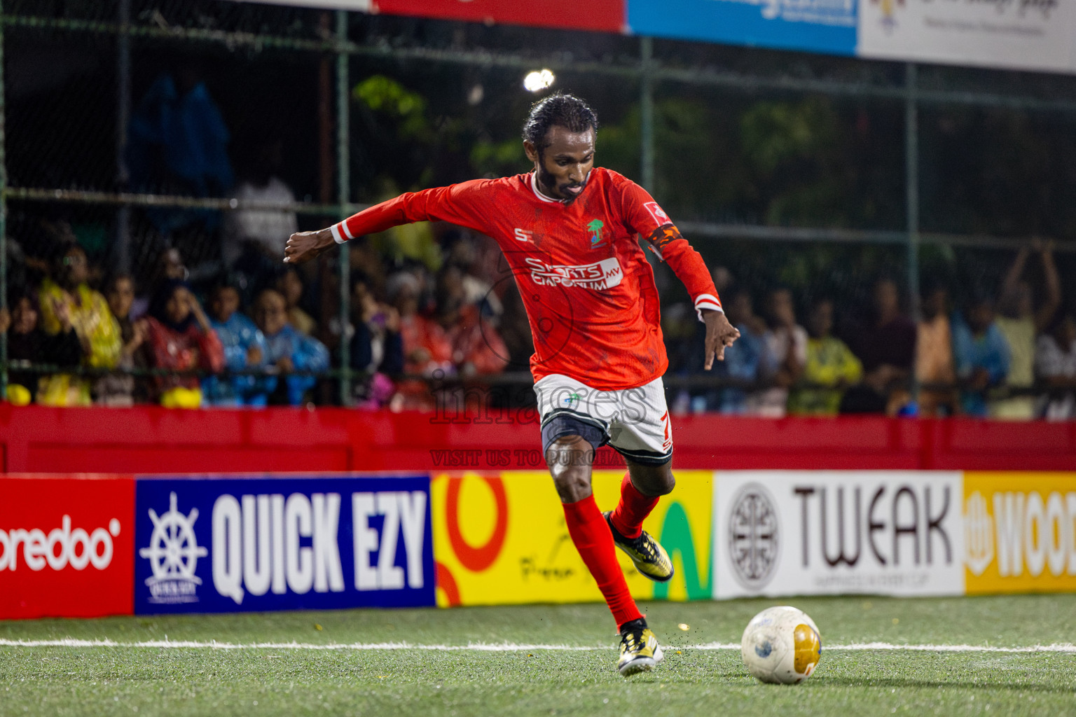 ADh Dhangethi vs ADh Mandhoo on Day 20 of Golden Futsal Challenge 2025 was held on Thursday, 23rd January 2025, in Hulhumale', Maldives. Photos: Nausham Waheed / images.mv