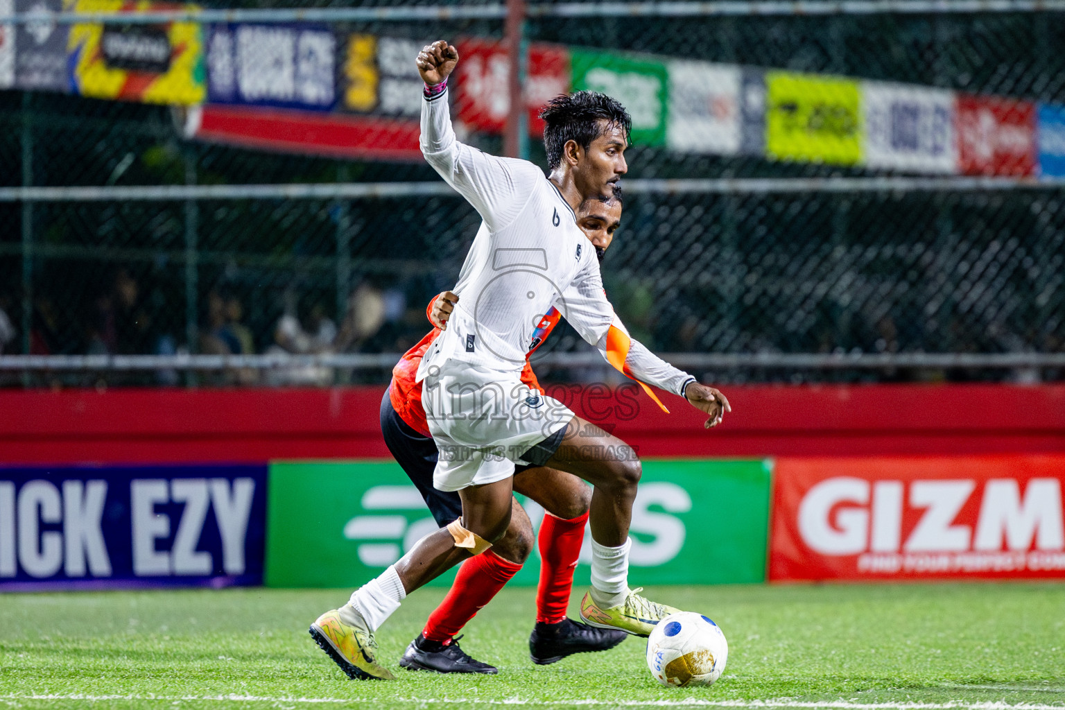 SH Kanditheemu vs R Dhuvaafaru in Zone round Day 27 of Golden Futsal Challenge 2025 was held on Friday , 31st January 2025, in Hulhumale', Maldives. Photos: Nausham Waheed / images.mv