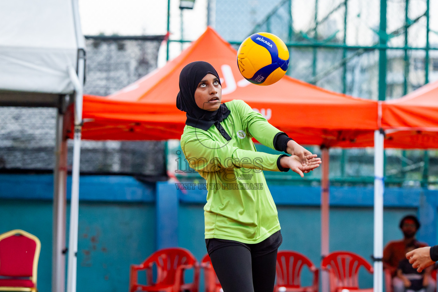 Day 2 of Interschool Volleyball Tournament 2024 was held in Ekuveni Volleyball Court at Male', Maldives on Sunday, 24th November 2024. Photos: Nausham Waheed / images.mv