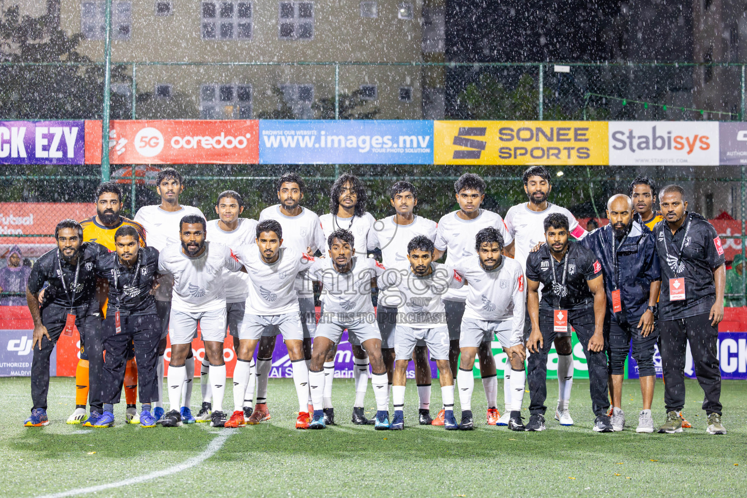 Lh Naifaru vs Lh Kurendhoo on Day 22 of Golden Futsal Challenge 2025 was held on Sunday , 26th January 2025, in Hulhumale', Maldives.
Photos: Ismail Thoriq / images.mv
