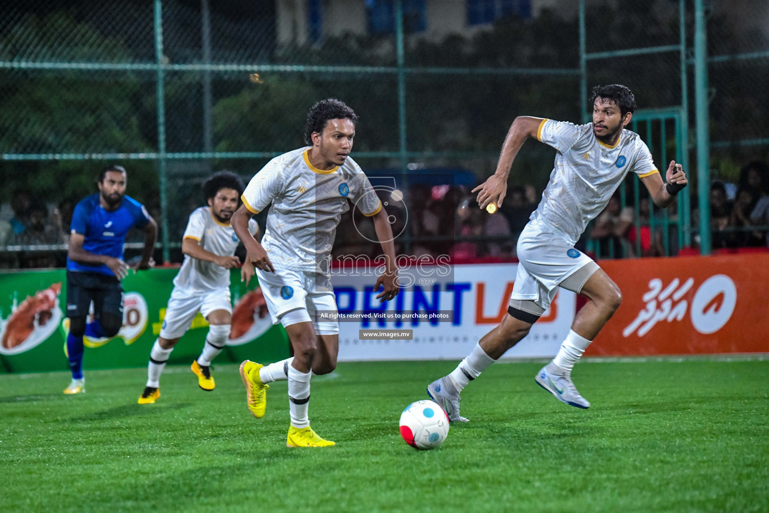 Team Fenaka vs Team Civil Court in Club Maldives Cup 2022 was held in Hulhumale', Maldives on Friday, 14th October 2022. Photos: Nausham Waheed / images.mv