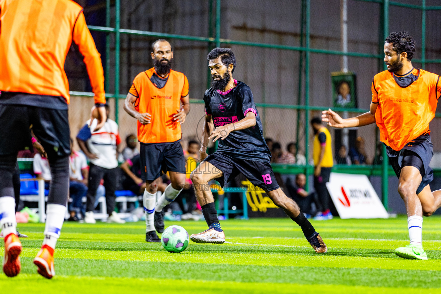 JJ Sports Club vs FC Calms in Semi Finals of BG Futsal Challenge 2024 was held on Tuesday , 2nd April 2024, in Male', Maldives Photos: Nausham Waheed / images.mv