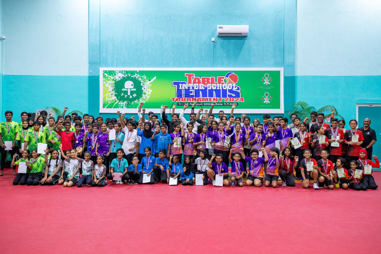 Senior Finals and Awarding ceremony of Interschool Table Tennis Tournament 2024 was held in Male' TT Hall, Male', Maldives on Saturday, 10th August 2024.
Photos: Ismail Thoriq / images.mv