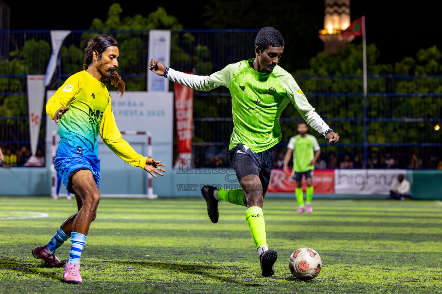 Fehendhoo vs Kihaadhoo in Day 5 of Better in Baa Futsal Fiesta 2025 Men's division held in B. Eydhafushi, Maldives on Sunday, 9th November 2025. Photos: Nausham Waheed / images.mv