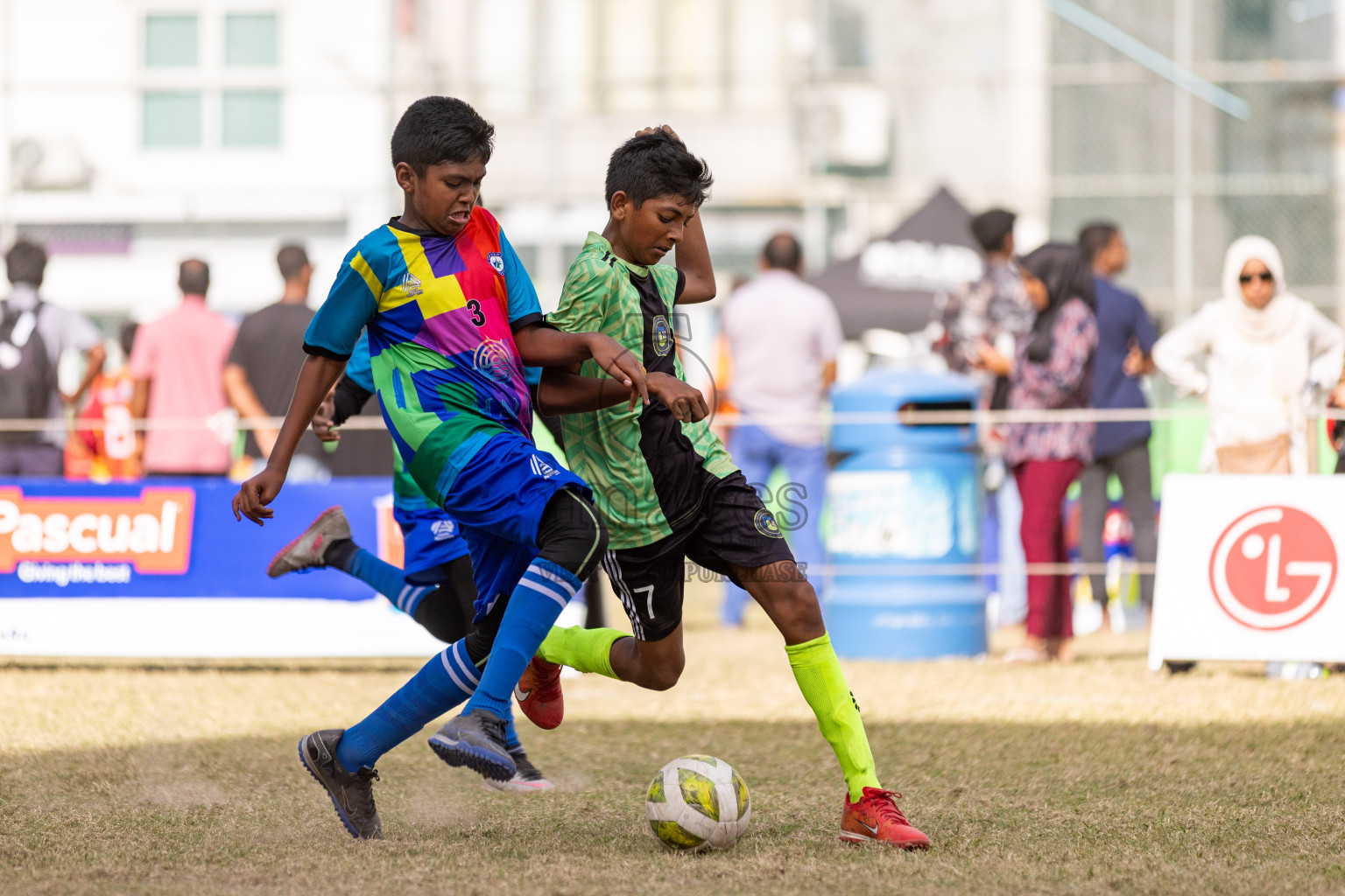 Day 2 of Kids7s Weekend 2025 was held on Friday, 23rd August 2025 in  Henveyru Stadium, Male', Maldives. 
Photos: Hassan Simah / images.mv