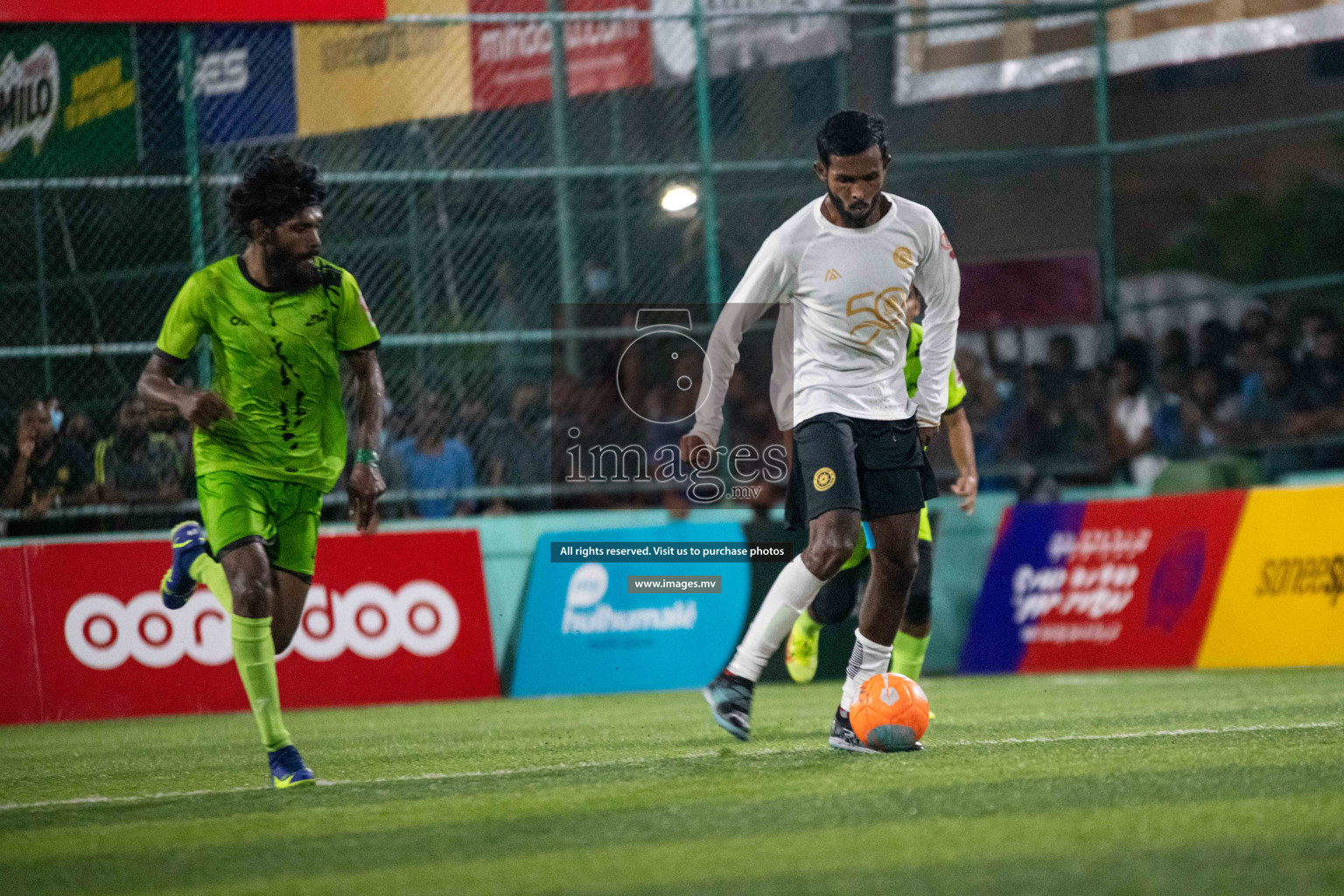 Team FSM Vs Prisons Club in the Semi Finals of Club Maldives 2021 held in Hulhumale, Maldives on 15 December 2021. Photos: Shuu Abdul Sattar / images.mv