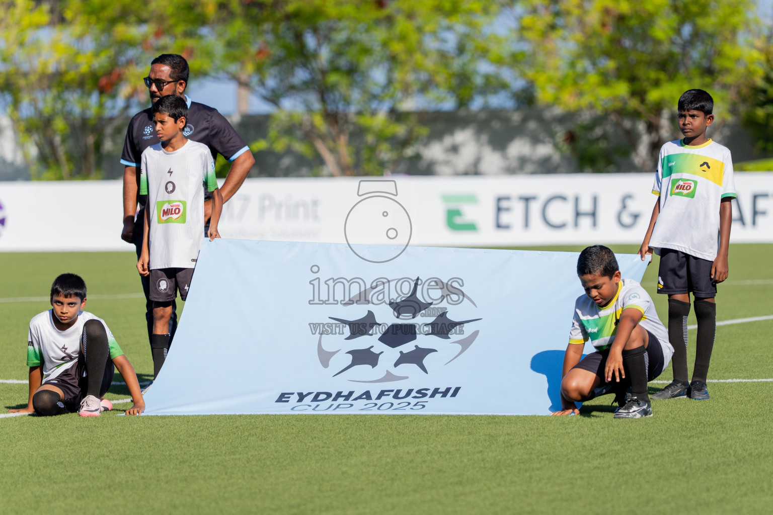 Final Match Irumathi Sports VS Velaa Sports Club in Day 9 of Eydhafushi Cup 2025 held in Eydhafushi Football Stadium at B. Eydhafushi, Maldives on Monday, 15th September 2025. Photos: Arif Rasheed / images.mv