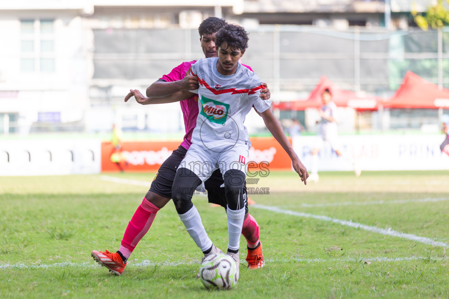 United Victory vs TC Sports Club in Day 7 of Dhivehi Youth League 2024 held at Henveiru Stadium on Sunday, 1st December 2024. Photos: Shuu Abdul Sattar, / Images.mv