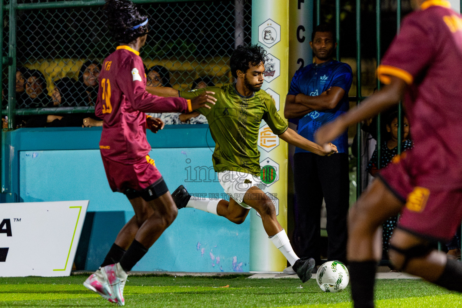 Comienzo fc vs The dee ess kay in Day 1 of Laamehi Dhiggaru Ekuveri Futsal Challenge 2025 was held on Thursday, 24th July 2025, at Dhiggaru Futsal Ground, Dhiggaru, Maldives Photos: Nausham Waheed / images.mv
