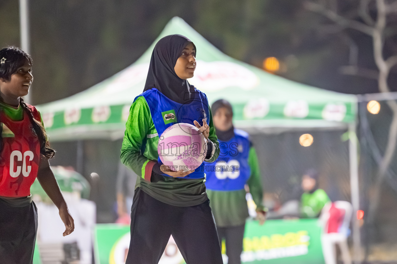 Day 1 of MILO Netball Fest 2025 was held in Cental Park, Hulhumale', Maldives on Thursday, 20th November 2025. 

Photos: Hassan Simah / images.mv