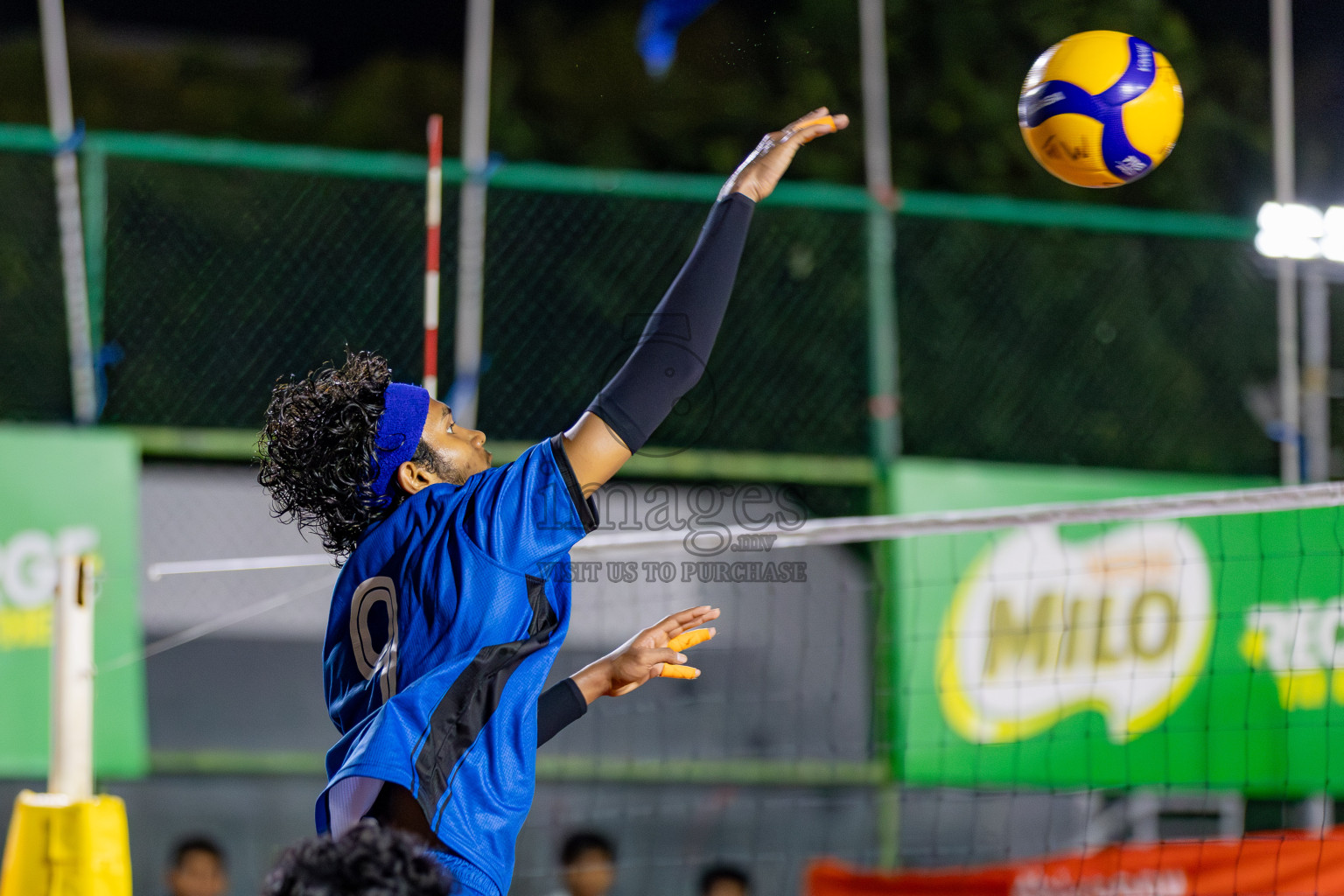 Maathoda Sports Club vs Sports Club City in the Finals of Milo National Junior Volleyball Championship 2025 Men's Division was held on Sunday, 30th November 2025 at Ekuveni Turf Court Male', Maldives. Photos: Areef Adam / images.mv