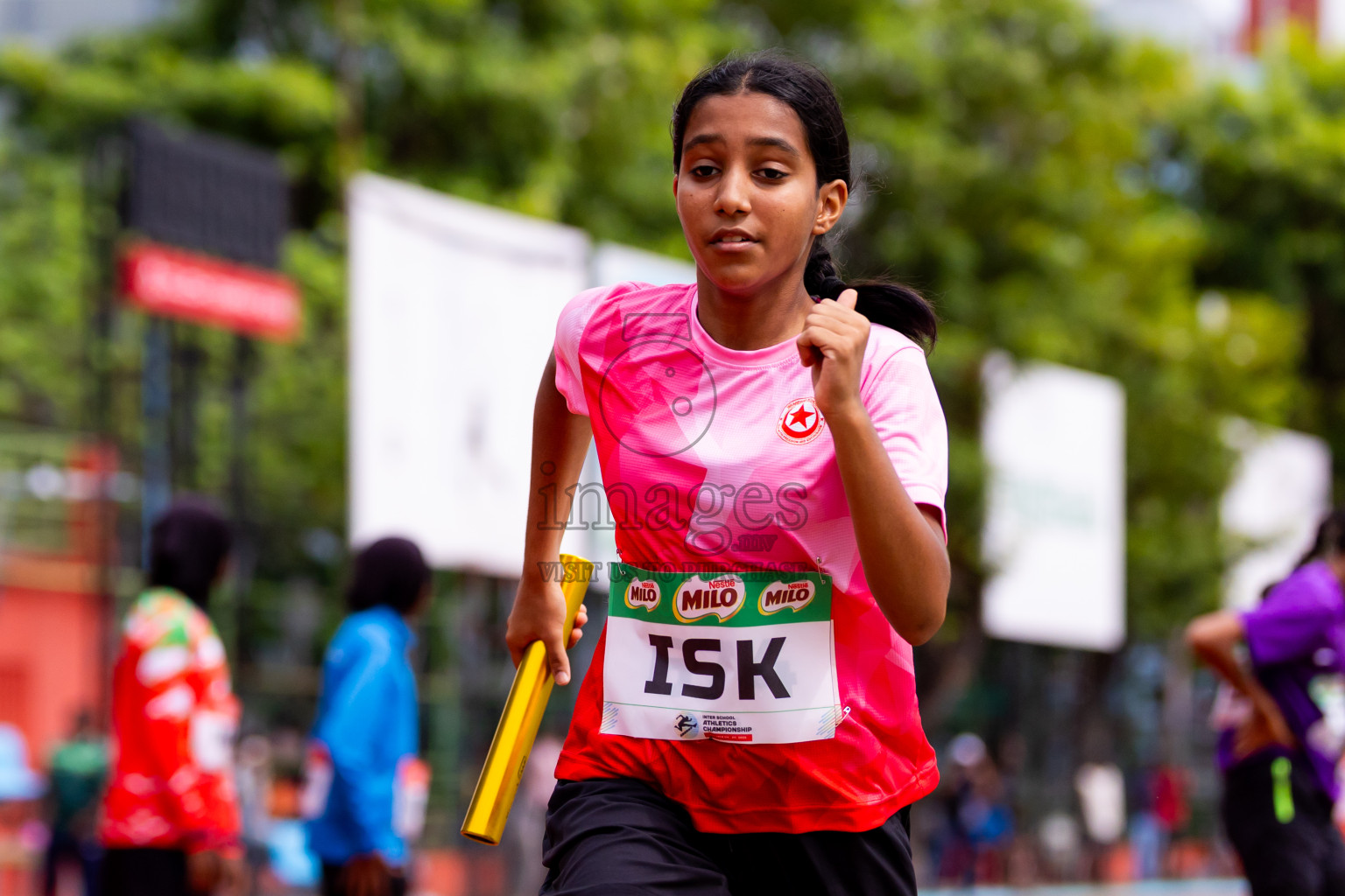 Day 6 of Inter-school Athletics Championship 2025 held in Ekuveni Synthetic Track, Male', Maldives on Sunday, 12th October 2025. Photos by: Nausham Waheed / Images.mv