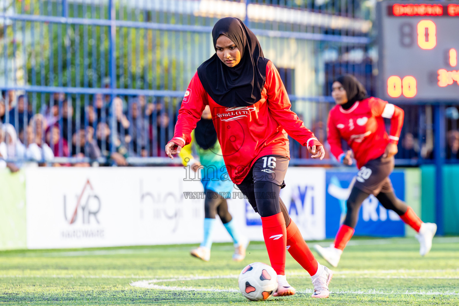 Kihaadhoo vs Goidhoo in Day 1 of Better in Baa Futsal Fiesta 2025 Woman's division held in B. Eydhafushi, Maldives on Wednesday, 5th November 2025. Photos: Nausham Waheed / images.mv