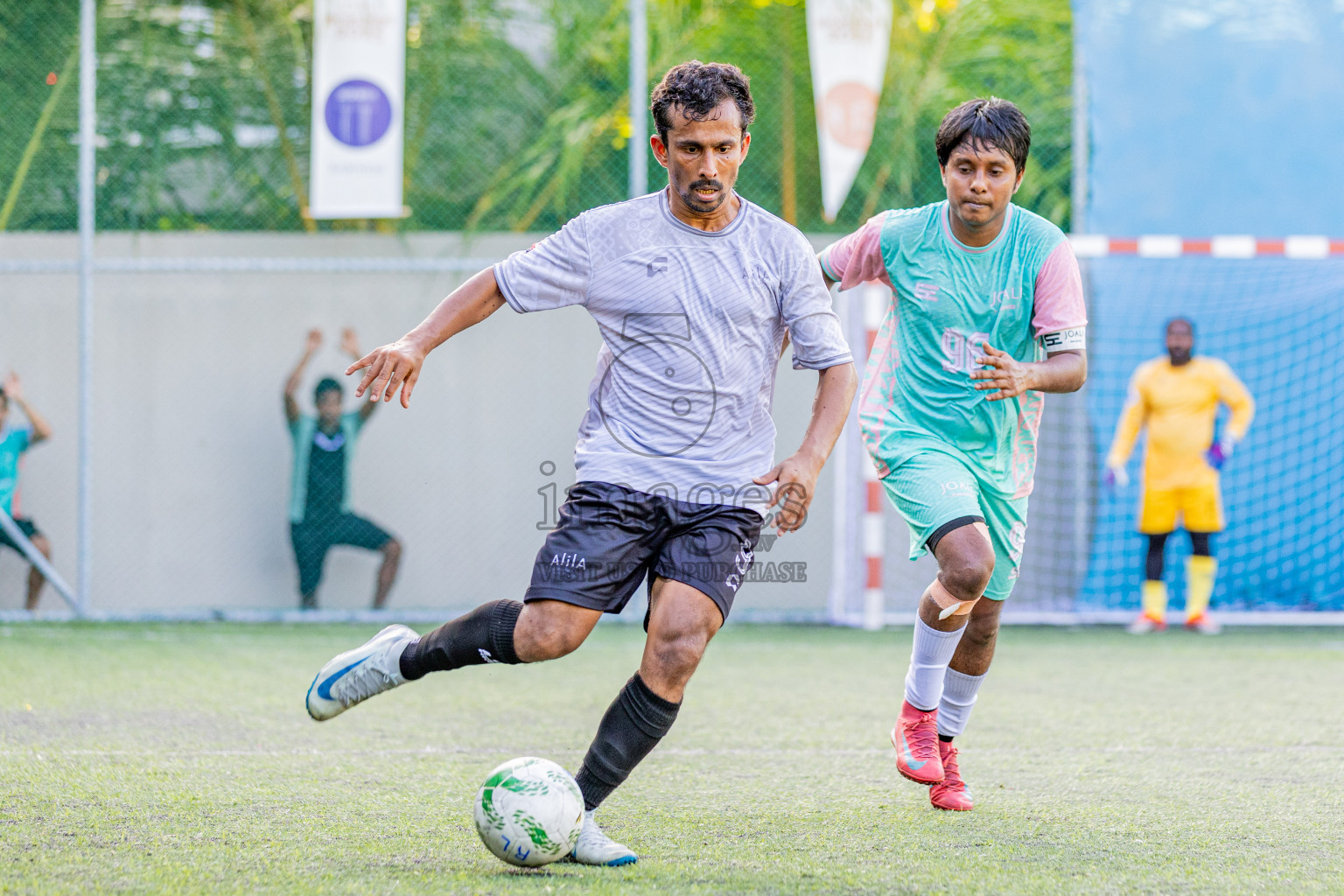 Resort League 2025 Raa Zone - Final Match
Joali vs kothaifaru in Resort League 2025 (Raa Zone) was held on Thursday, 21th august 2025 in JOALI Maldives Resort, Raa Atoll, Maldives. Photos: Areef Adam / images.mv