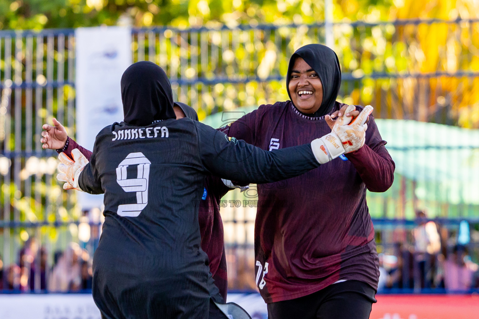 Kihaadhoo vs Hithaadhoo in Day 3 of Better in Baa Futsal Fiesta 2025 Woman's division held in B. Eydhafushi, Maldives on Friday, 7th November 2025. Photos: Nausham Waheed / images.mv