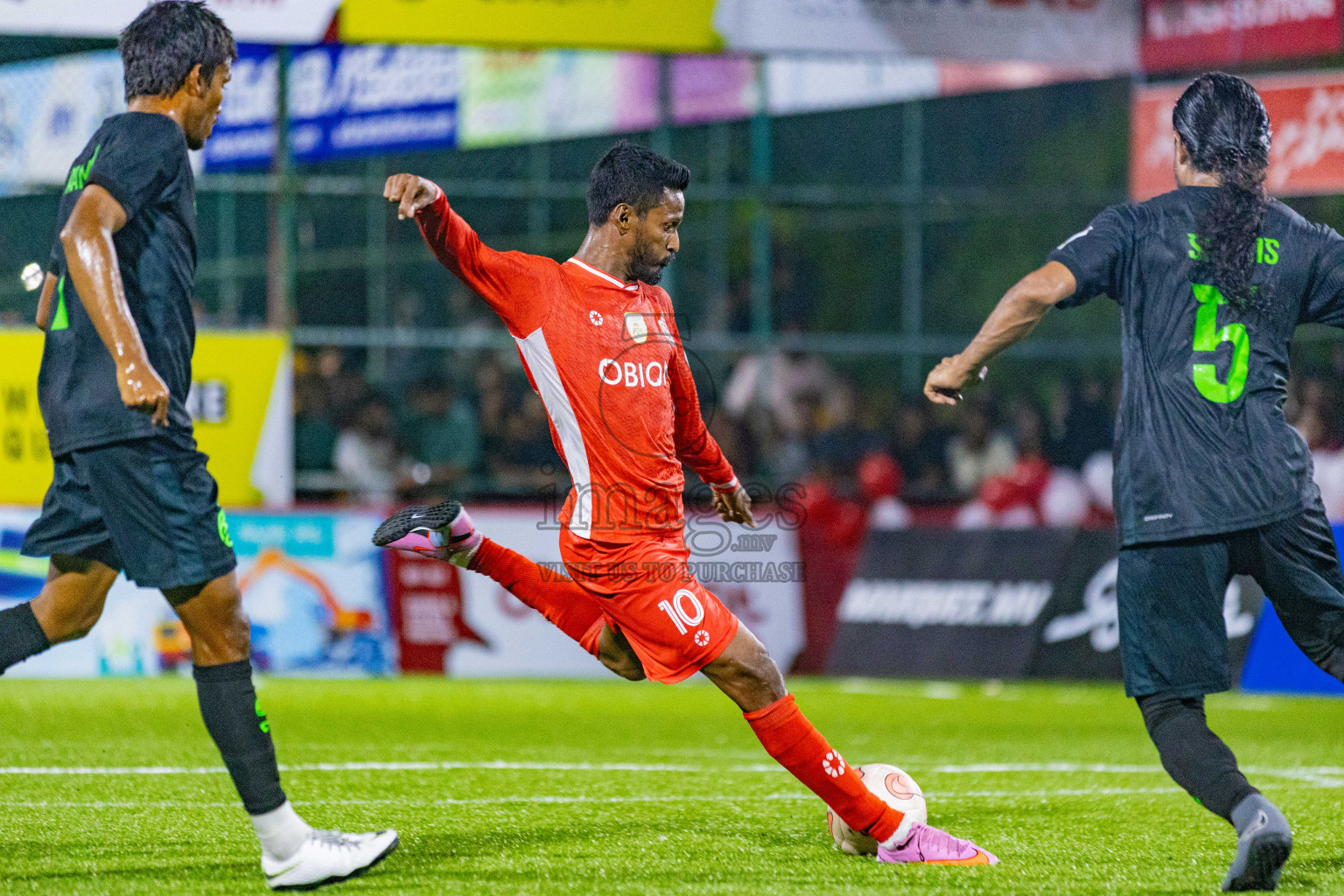 Road Recreation Club vs Club Combination SC Eydhafushi in Kings Cup Final of Club Maldives 2025 was held in Rehendhi Futsal Ground, Hulhumale', Maldives on Tuesday, 9th September 2025. Photos: Areef Adam / images.mv