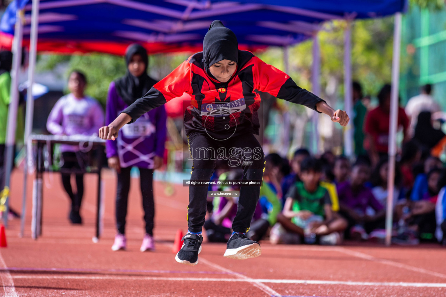 Day 4 of Inter-School Athletics Championship held in Male', Maldives on 26th May 2022. Photos by: Nausham Waheed / images.mv