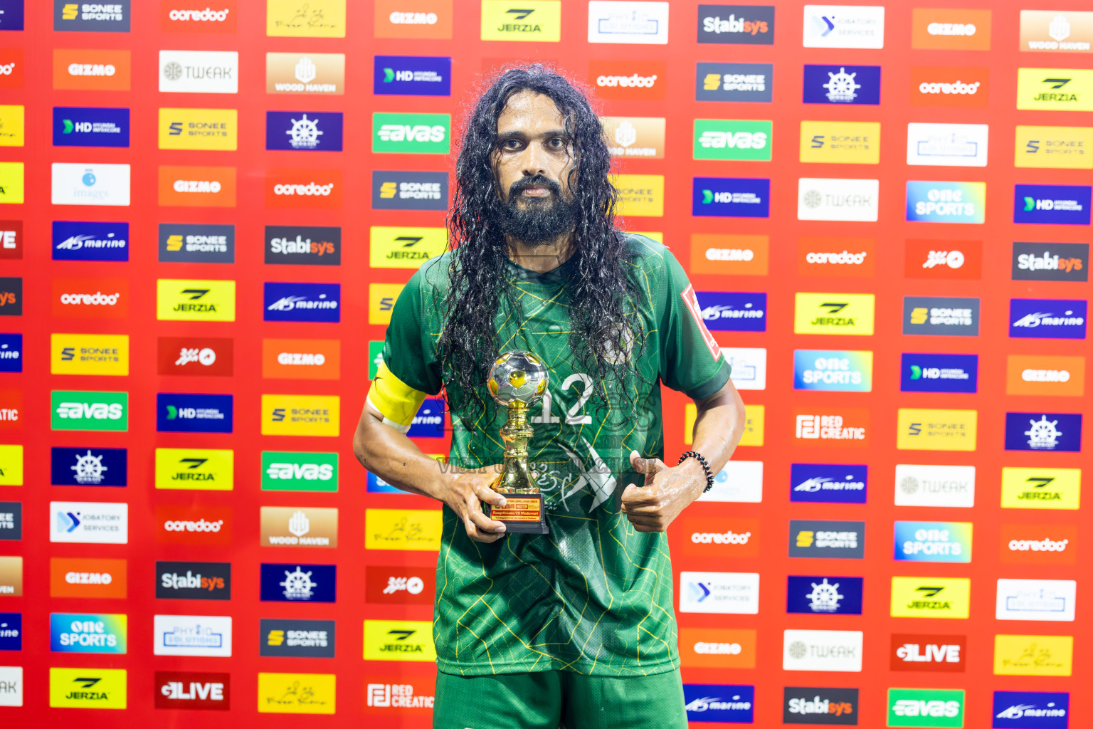 R Rasgetheemu vs R Maduvvari in Day 14 of Golden Futsal Challenge 2025 was held on Saturday, 18th January 2025, in Hulhumale', Maldives. Photos: Ismail Thoriq / images.mv