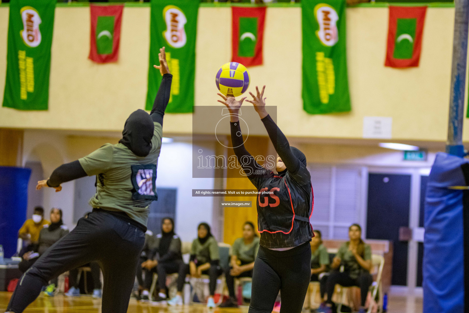 Kulhudhuffushi Youth & R.C vs Club Green Streets in the Finals of Milo National Netball Tournament 2021 (Women's) held on 5th December 2021 in Male', Maldives Photos: Ismail Thoriq / images.mv