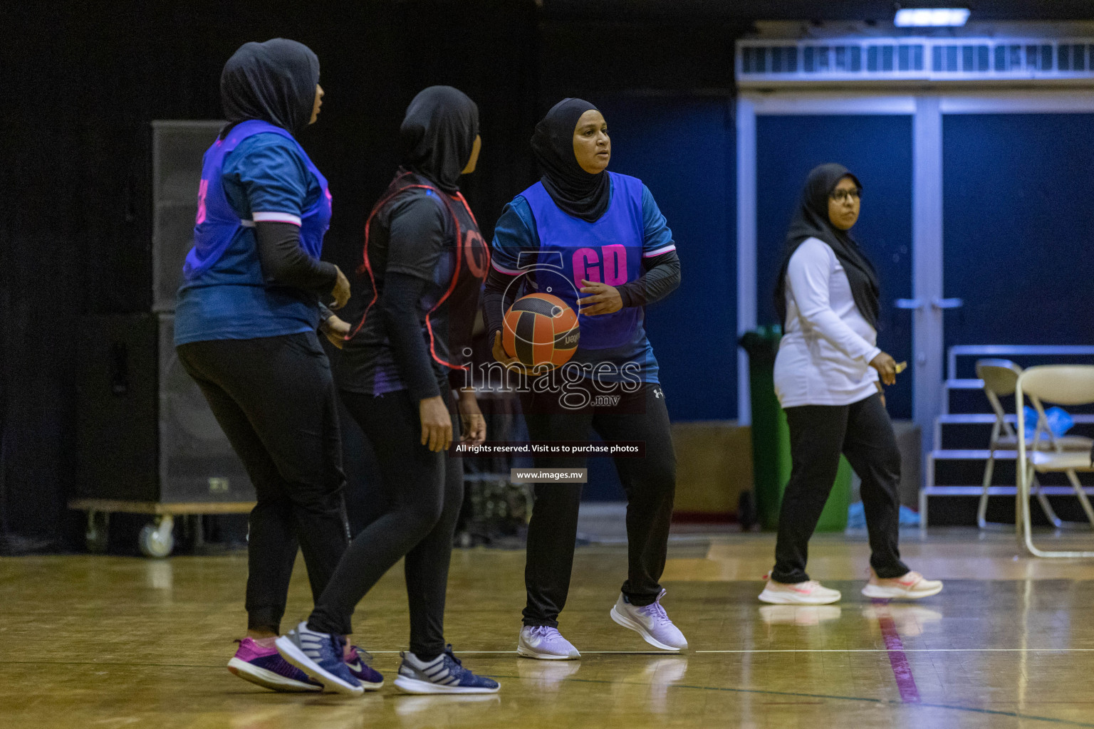 Xenith Sports Club vs Youth United Sports Club in the Milo National Netball Tournament 2022 on 18 July 2022, held in Social Center, Male', Maldives. Photographer: Shuu, Hassan Simah / Images.mv