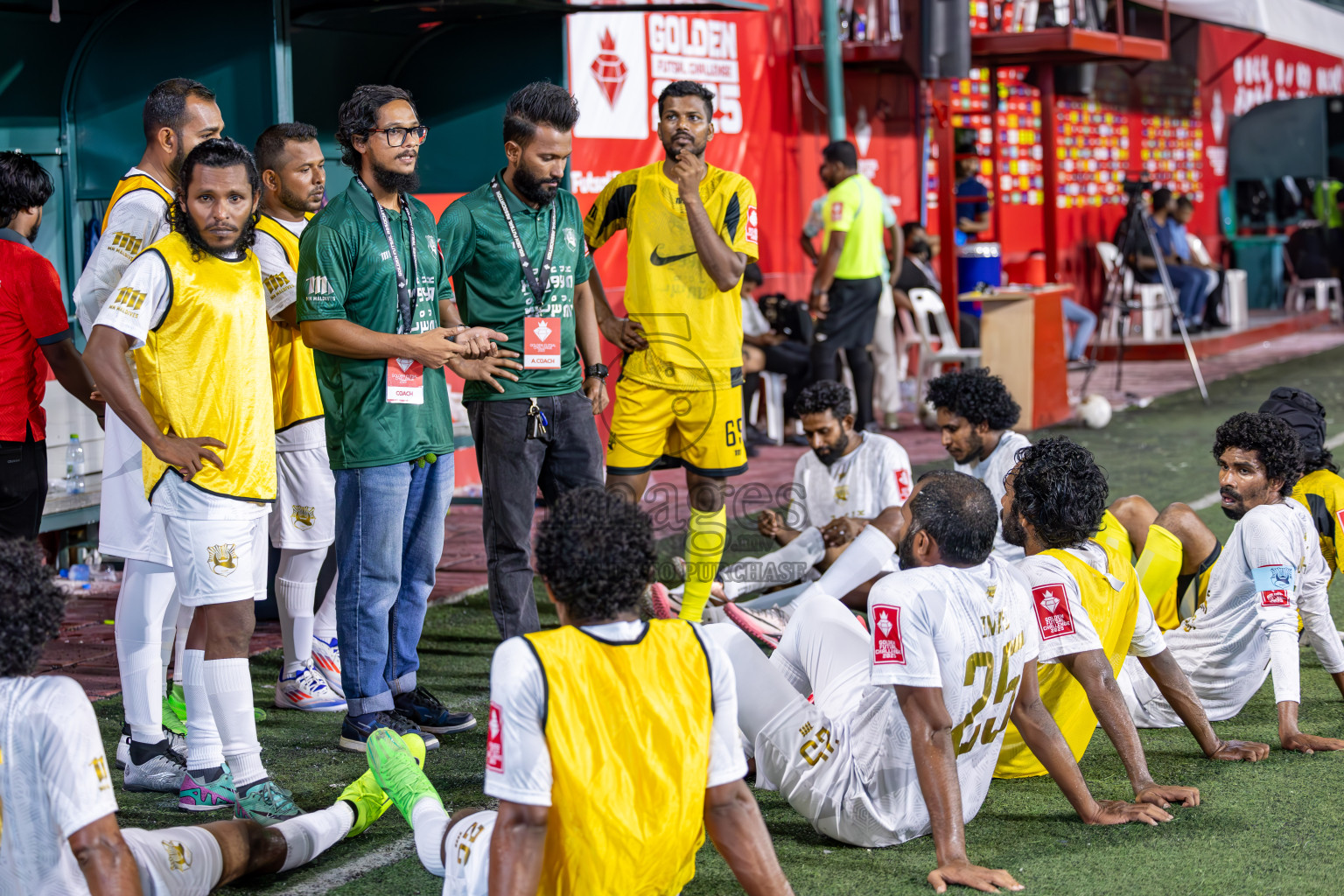Lh Kurendhoo vs Lh Olhuvelifushi in Day 15 of Golden Futsal Challenge 2025 was held on Sunday, 19th January 2025, in Hulhumale', Maldives. Photos: Ismail Thoriq / images.mv