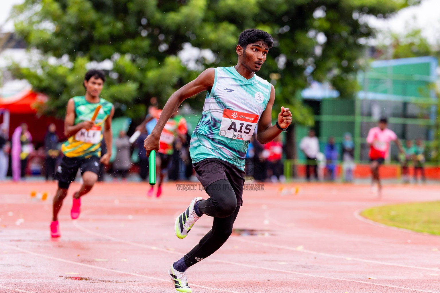 Day 6 of Inter-school Athletics Championship 2025 held in Ekuveni Synthetic Track, Male', Maldives on Sunday, 12th October 2025. Photos by: Nausham Waheed / Images.mv