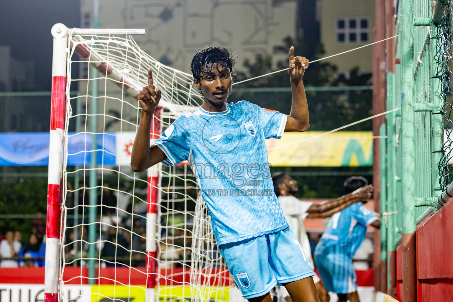 HA Ihavandhoo vs HA Dhidhdhoo in Day 13 of Golden Futsal Challenge 2025 was held on Friday, 17th January 2025, in Hulhumale', Maldives 
Photos: Hassan Simah / images.mv