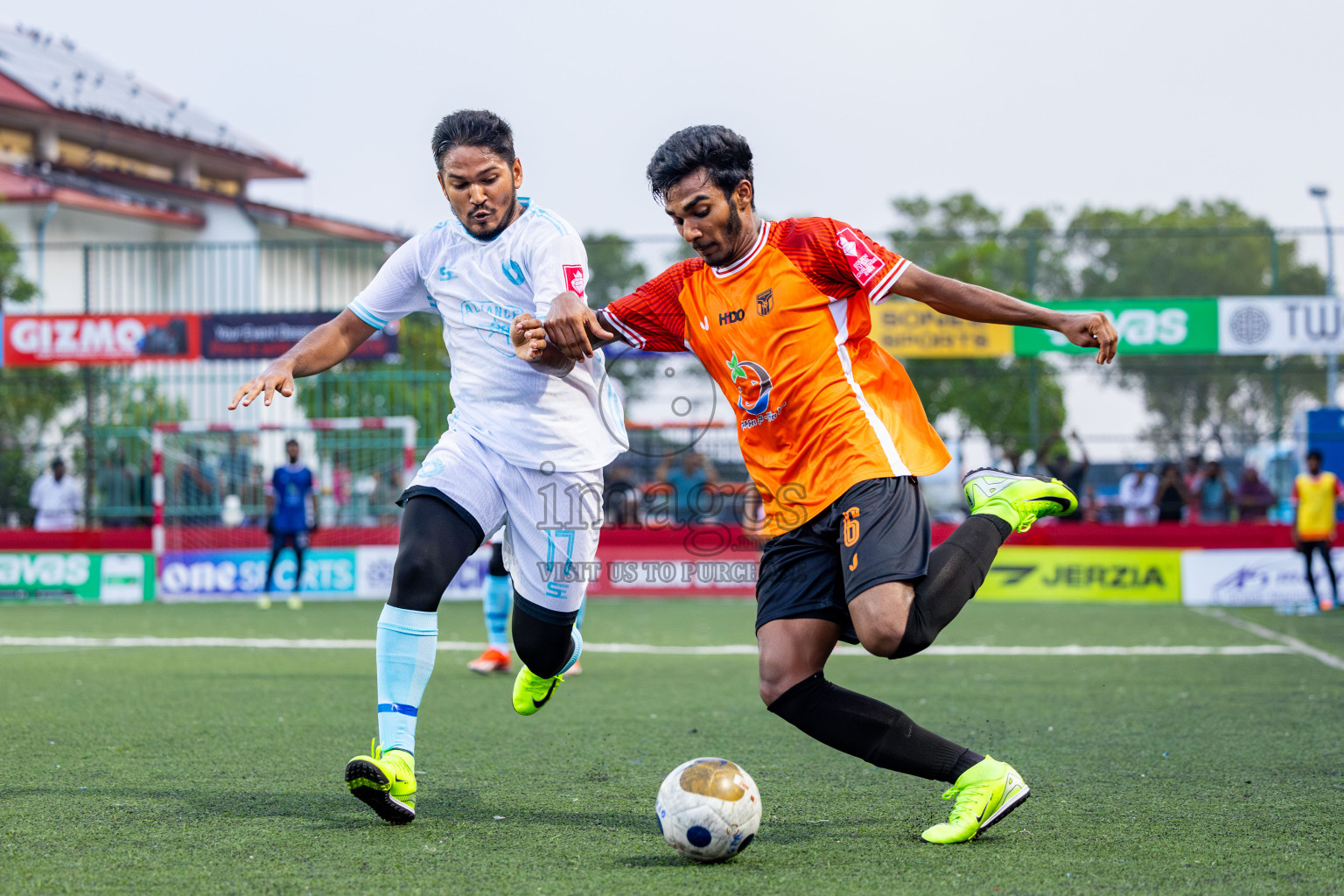 Th Kandoodhoo vs Th Hirilandhoo in Day 14 of Golden Futsal Challenge 2025 was held on Saturday, 18th January 2025, in Hulhumale', Maldives. Photos: Nausham Waheed / images.mv