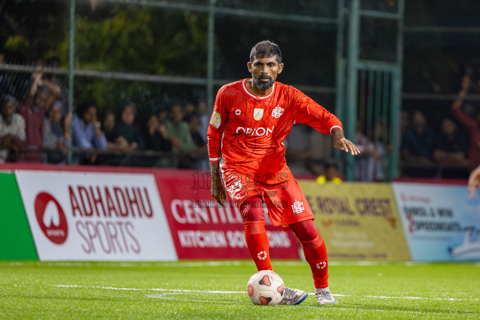 Joali Maldives vs Club Combination (Eydhafushi) in Kings Cup of Club Maldives 2025 was held in Rehendhi Futsal Ground, Hulhumale', Maldives on Saturday, 6th September 2025. Photos: Ismail Thoriq / images.mv