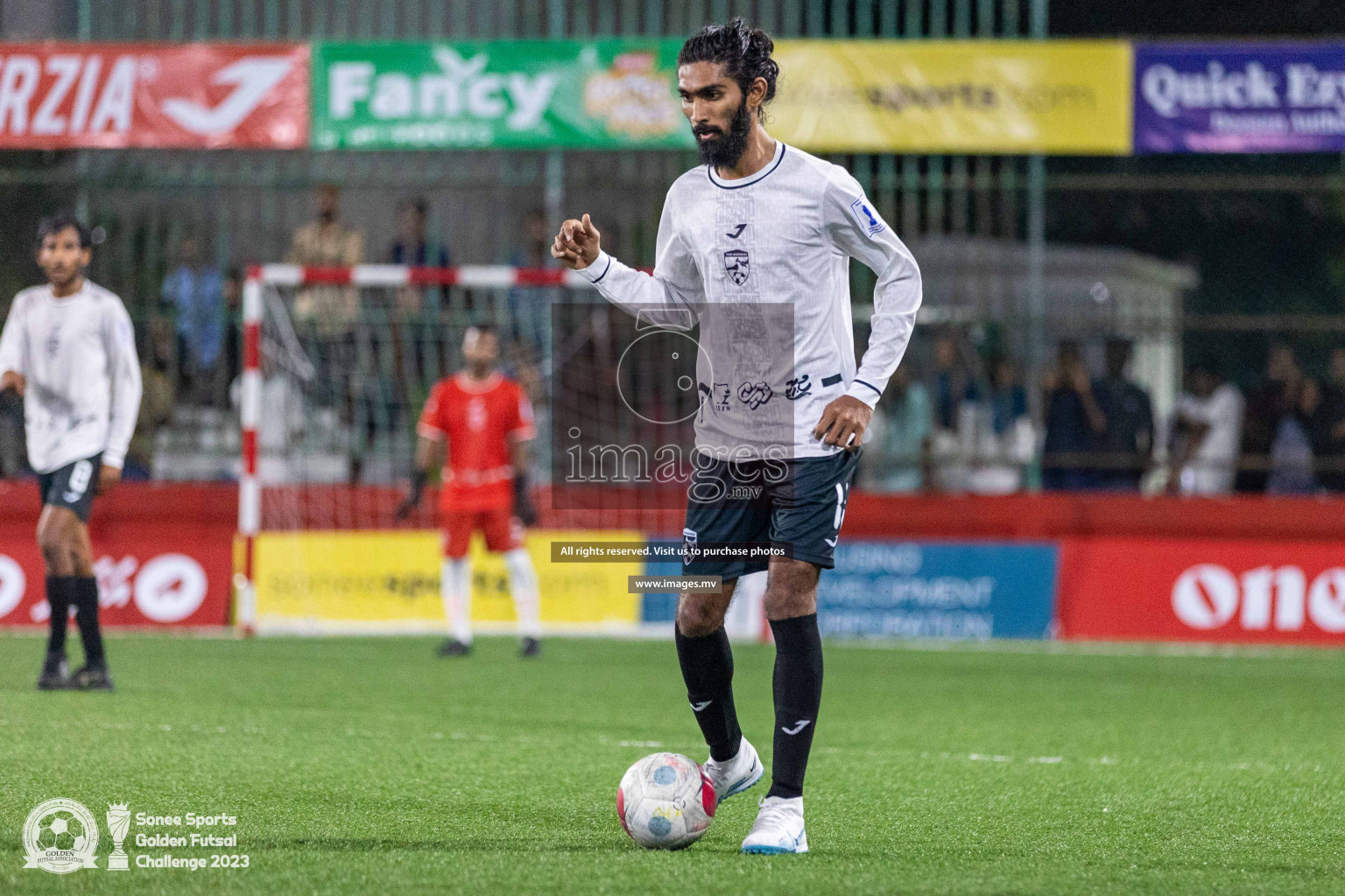 R. Inguraidhoo vs R. Innamadhoo in Day 4 of Golden Futsal Challenge 2023 on 08 February 2023 in Hulhumale, Male, Maldives