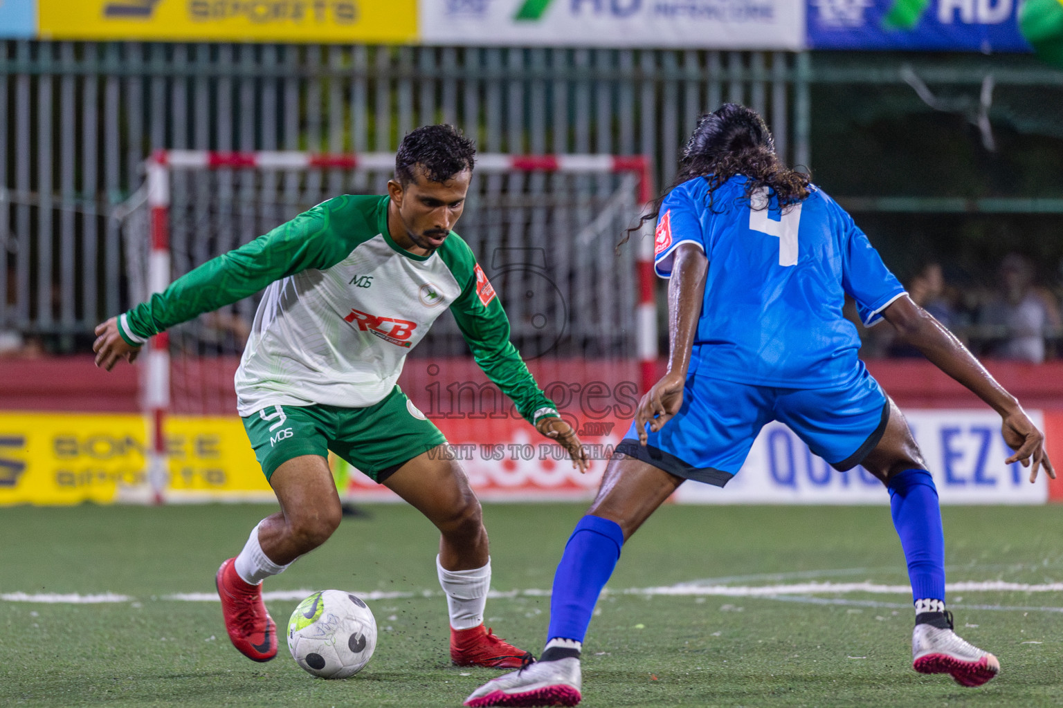 R Alifushi vs R Maduvvari in Day 8 of Golden Futsal Challenge 2024 was held on Monday, 22nd January 2024, in Hulhumale', Maldives Photos: Mohamed Mahfooz Moosa / images.mv