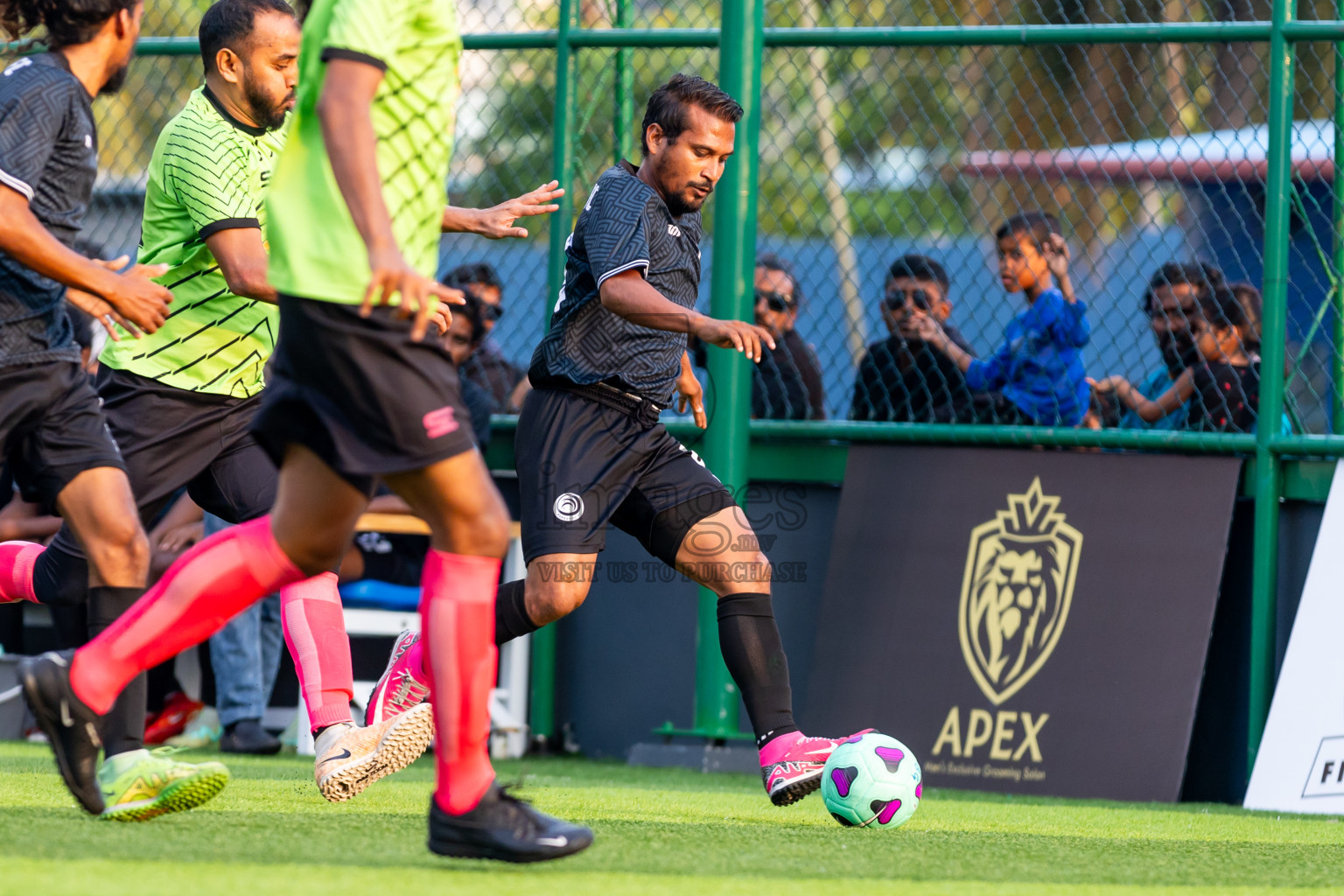 JJ Sports Clubvs Fasgandu SC in Day 1 of BG Futsal Challenge 2024 was held on Thursday, 12th March 2024, in Male', Maldives Photos: Nausham Waheed / images.mv